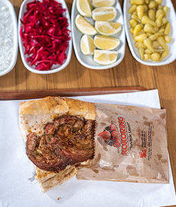Yarım Ekmek Arası Ankara Kokoreç